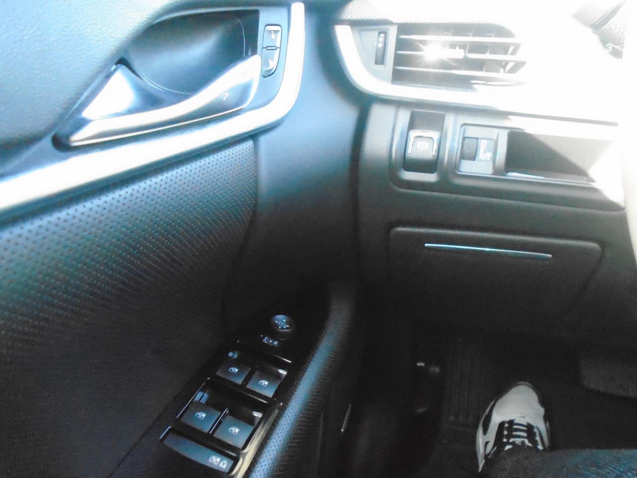 2019 Cadillac XTS 4dr Sdn Livery Package FWD - Photo #10