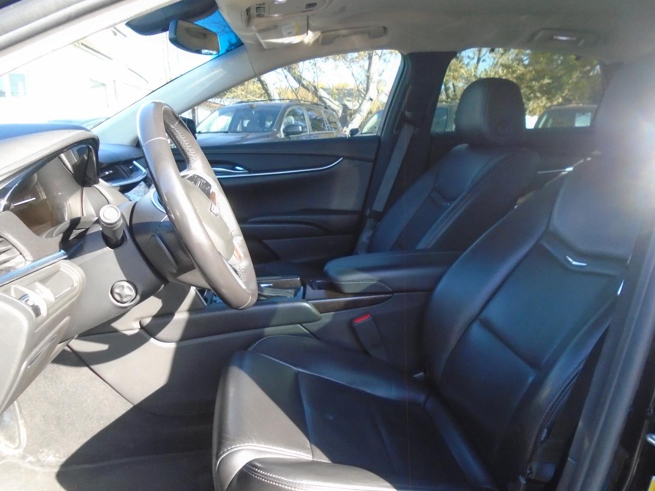 2019 Cadillac XTS 4dr Sdn Livery Package FWD - Photo #11