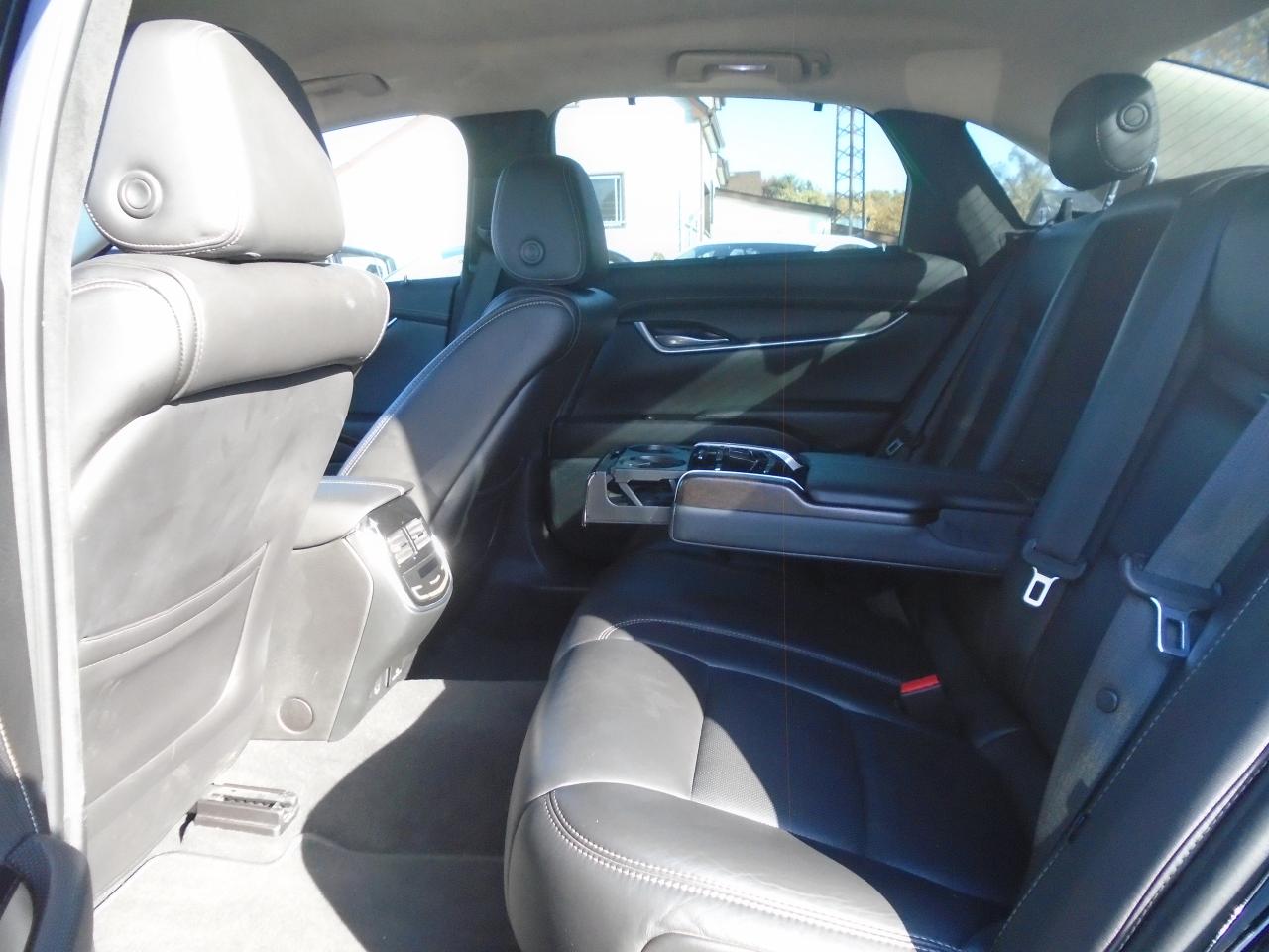 2019 Cadillac XTS 4dr Sdn Livery Package FWD - Photo #22