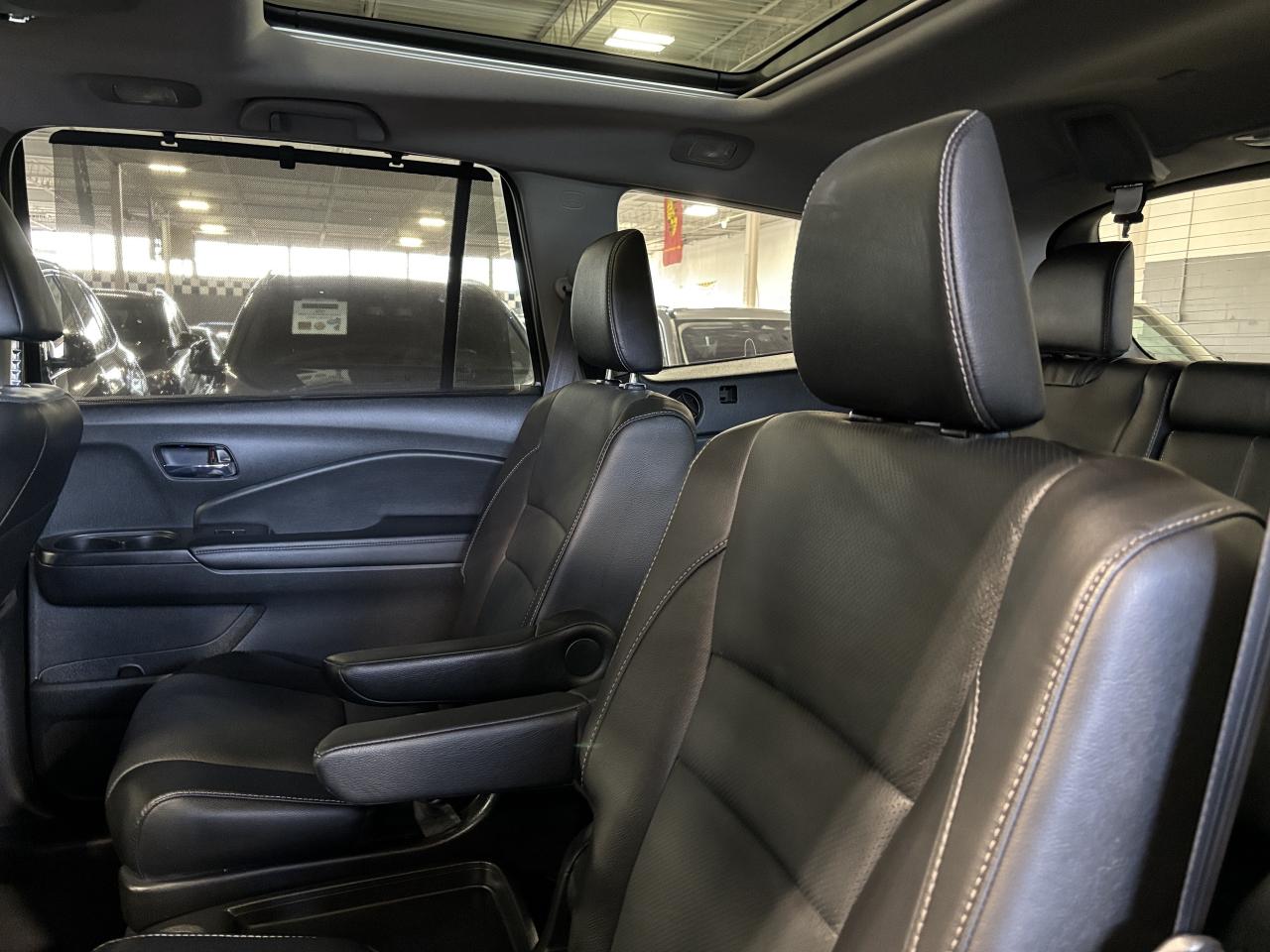 2022 Honda Pilot Touring|7PASSENGER|AWD|NAV|REARSCREEN|LEATHER|+++ - Photo #9