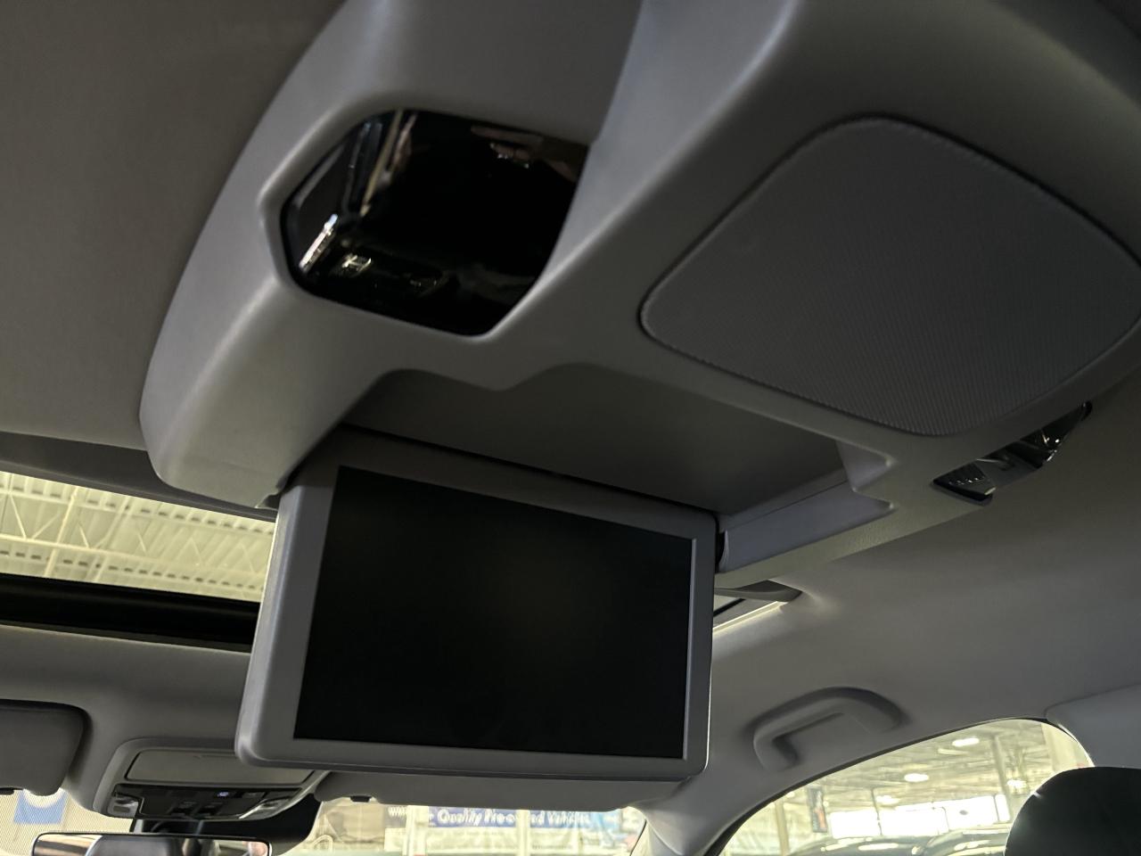 2022 Honda Pilot Touring|7PASSENGER|AWD|NAV|REARSCREEN|LEATHER|+++ - Photo #11