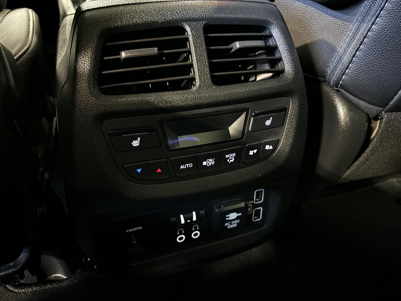 2022 Honda Pilot Touring|7PASSENGER|AWD|NAV|REARSCREEN|LEATHER|+++ - Photo #14