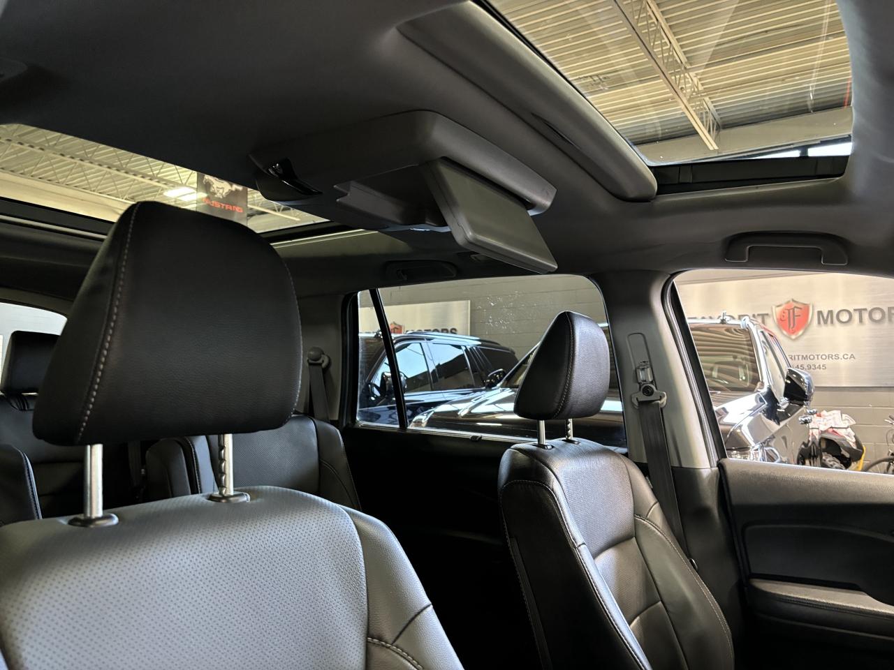 2022 Honda Pilot Touring|7PASSENGER|AWD|NAV|REARSCREEN|LEATHER|+++ - Photo #16