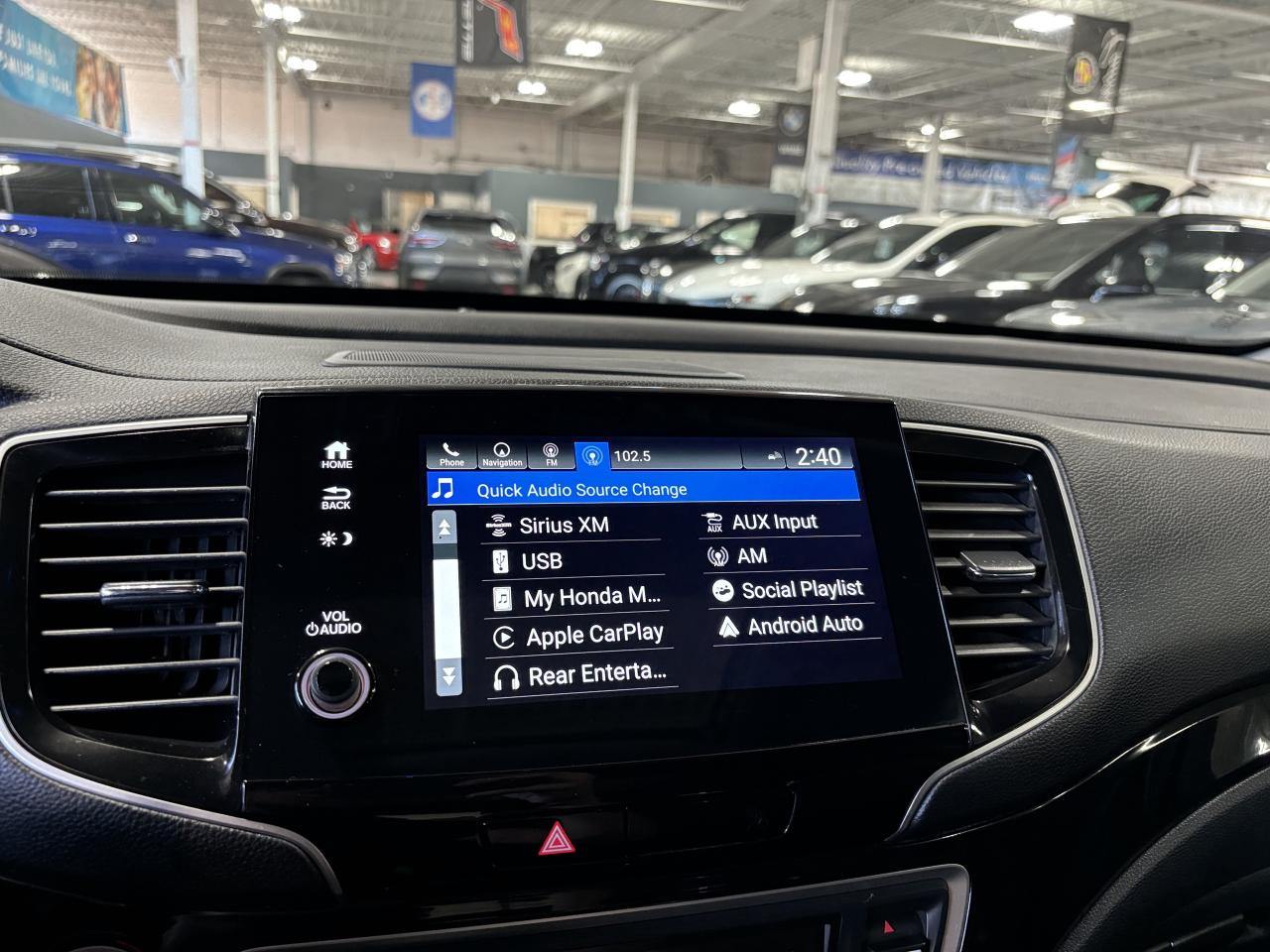 2022 Honda Pilot Touring|7PASSENGER|AWD|NAV|REARSCREEN|LEATHER|+++ - Photo #24