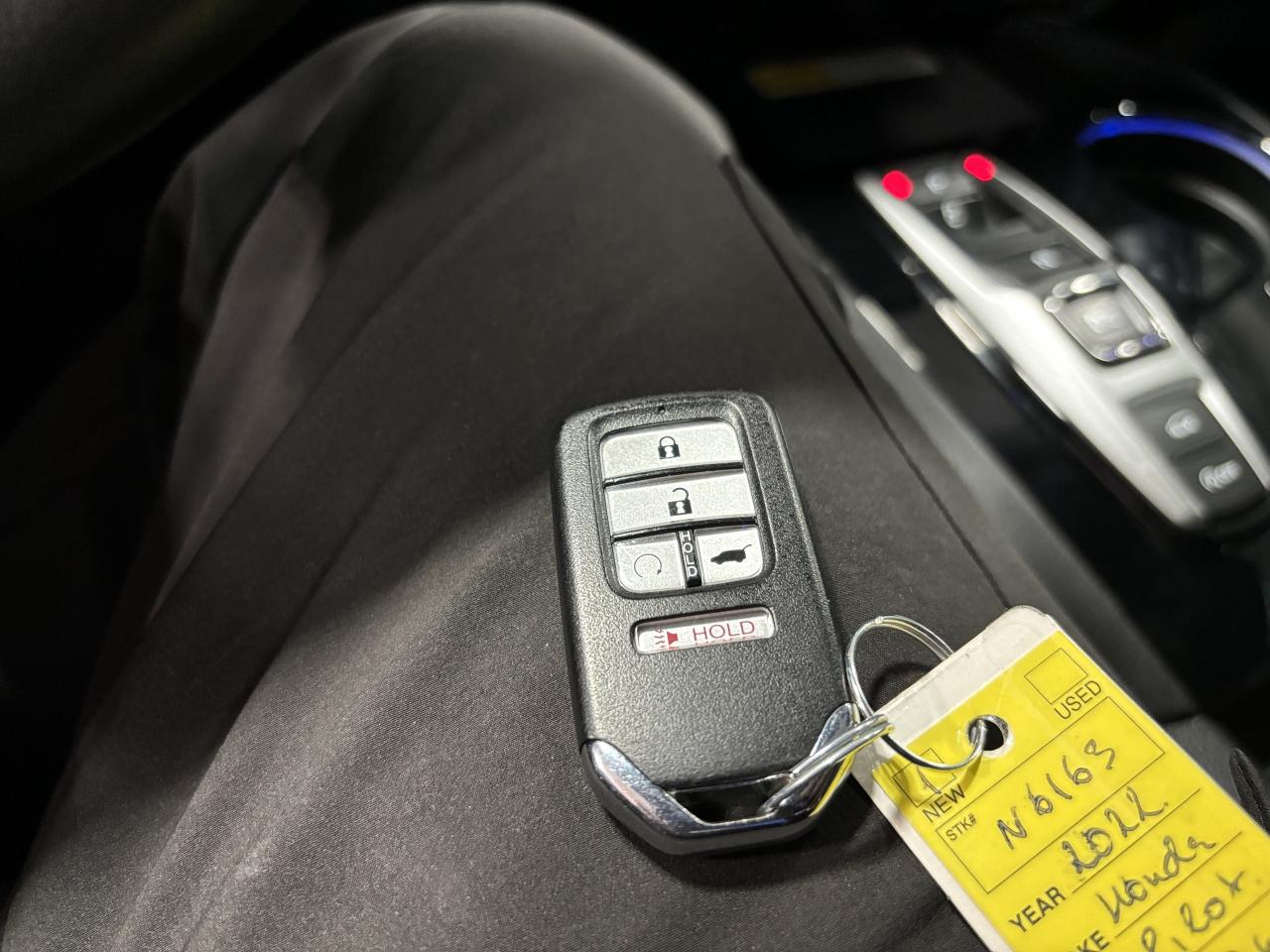 2022 Honda Pilot Touring|7PASSENGER|AWD|NAV|REARSCREEN|LEATHER|+++ - Photo #30