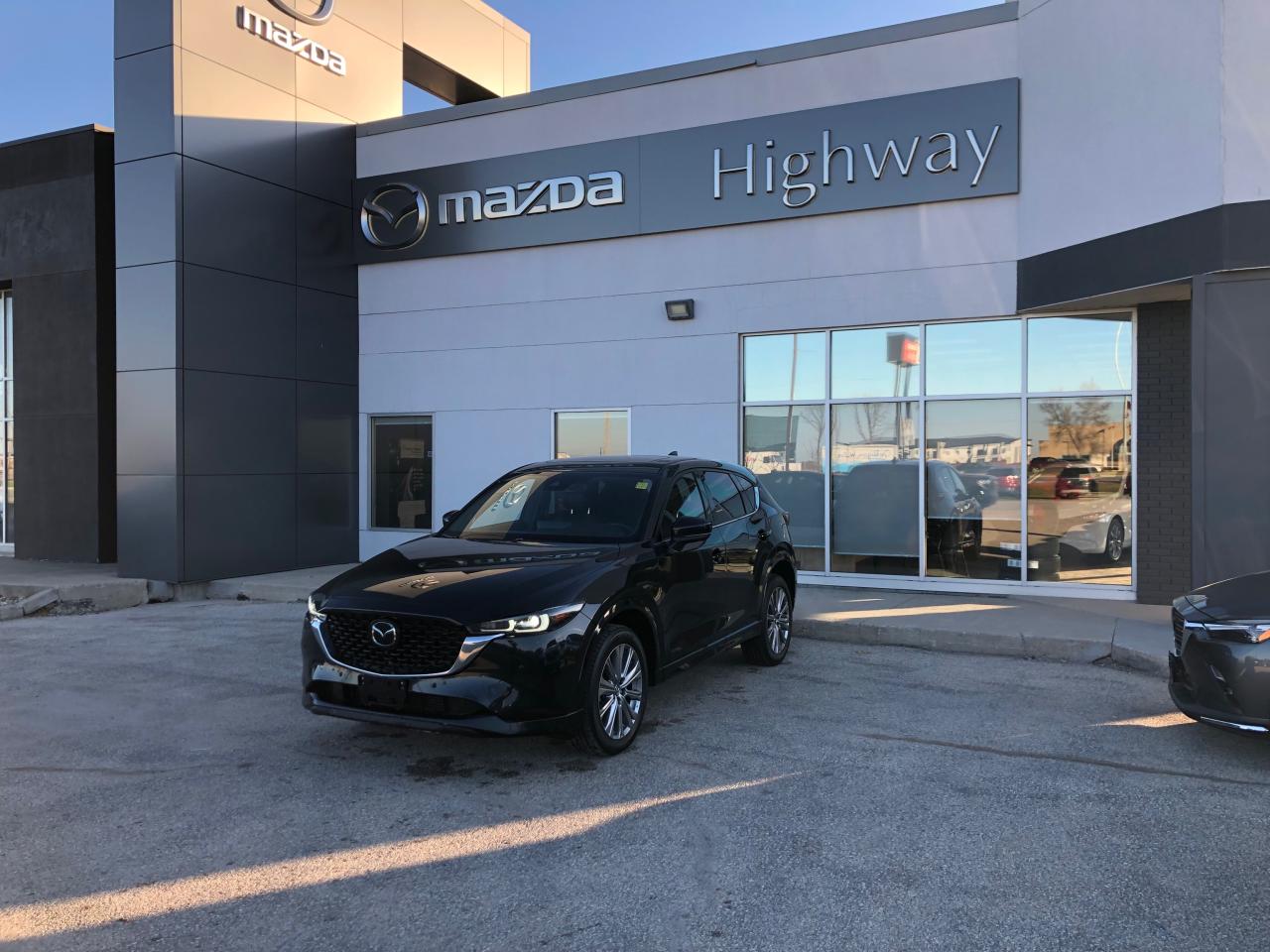 Used 2022 Mazda CX-5 Signature AWD at for sale in Steinbach, MB