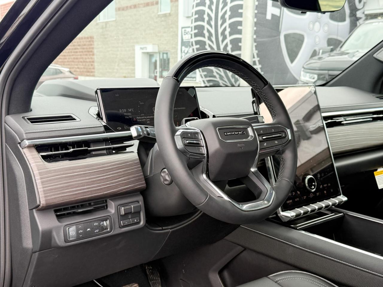 2025 GMC Sierra EV Denali FULLY ELECTRIC WITH REMOTE START/ENTRY, SUNROOF, HEATED SEATS, HEATED STEERING WHEEL, VENTILATED SEATS, MULTI-FLEX MID-GATE, BOSE SOUND SYSTEM Photo