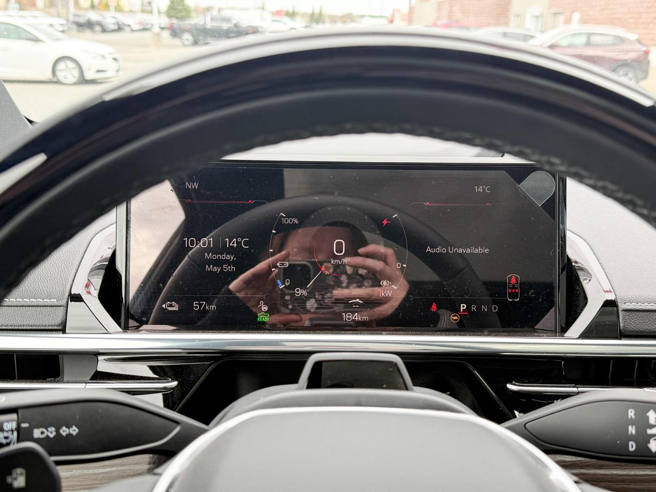 2025 GMC Sierra EV Denali FULLY ELECTRIC WITH REMOTE START/ENTRY, SUNROOF, HEATED SEATS, HEATED STEERING WHEEL, VENTILATED SEATS, MULTI-FLEX MID-GATE, BOSE SOUND SYSTEM Photo