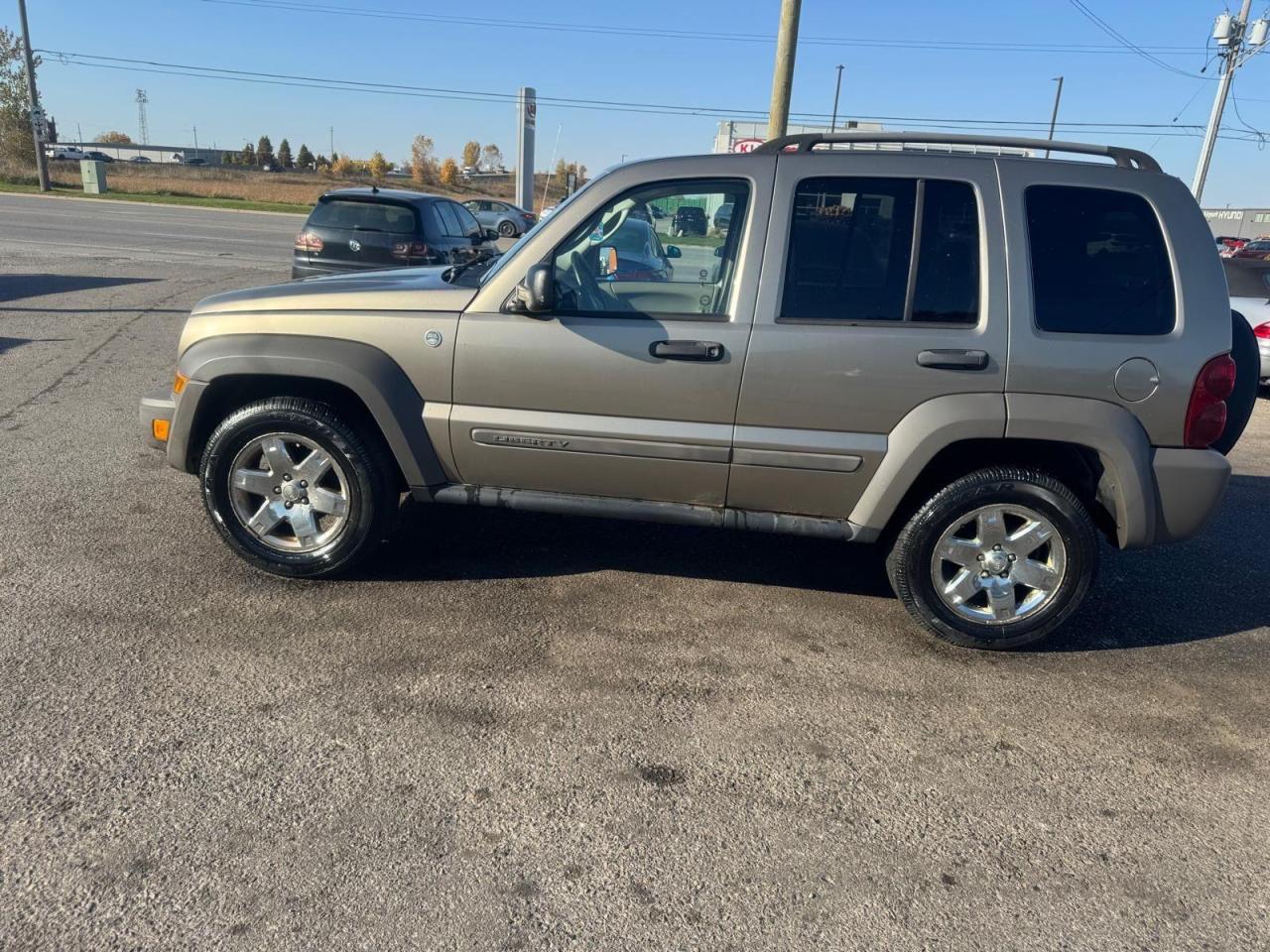 2006 Jeep Liberty Sport, 4X4, ONLY 116KMS, UNDERCOATED, AS IS - Photo #2