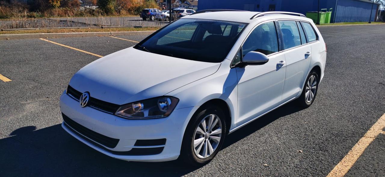 Used 2017 Volkswagen Golf SportWagen Trendline AWD for sale in Cornwall, ON