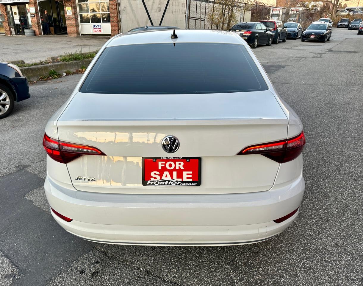 2021 Volkswagen Jetta HIGHLINE Photo4