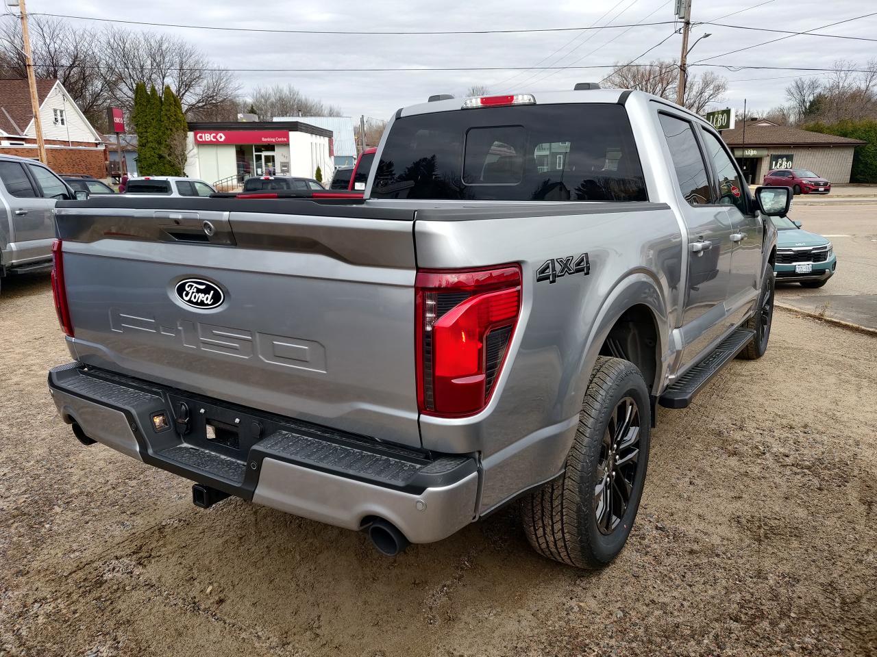 2024 Ford F-150 4X4 SUPERCREW XLT 302A Photo