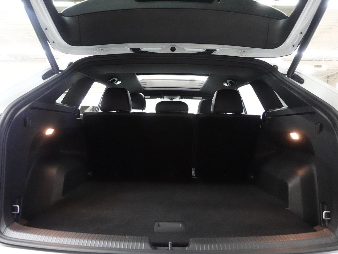 2020 Volkswagen Atlas EXECLINE | AWD | Nav | Pano roof | Digital Dash Photo