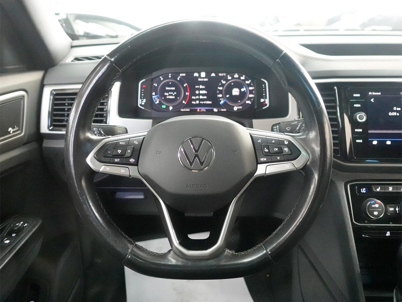 2020 Volkswagen Atlas EXECLINE AWD | Nav | Pano roof | Digital Dash