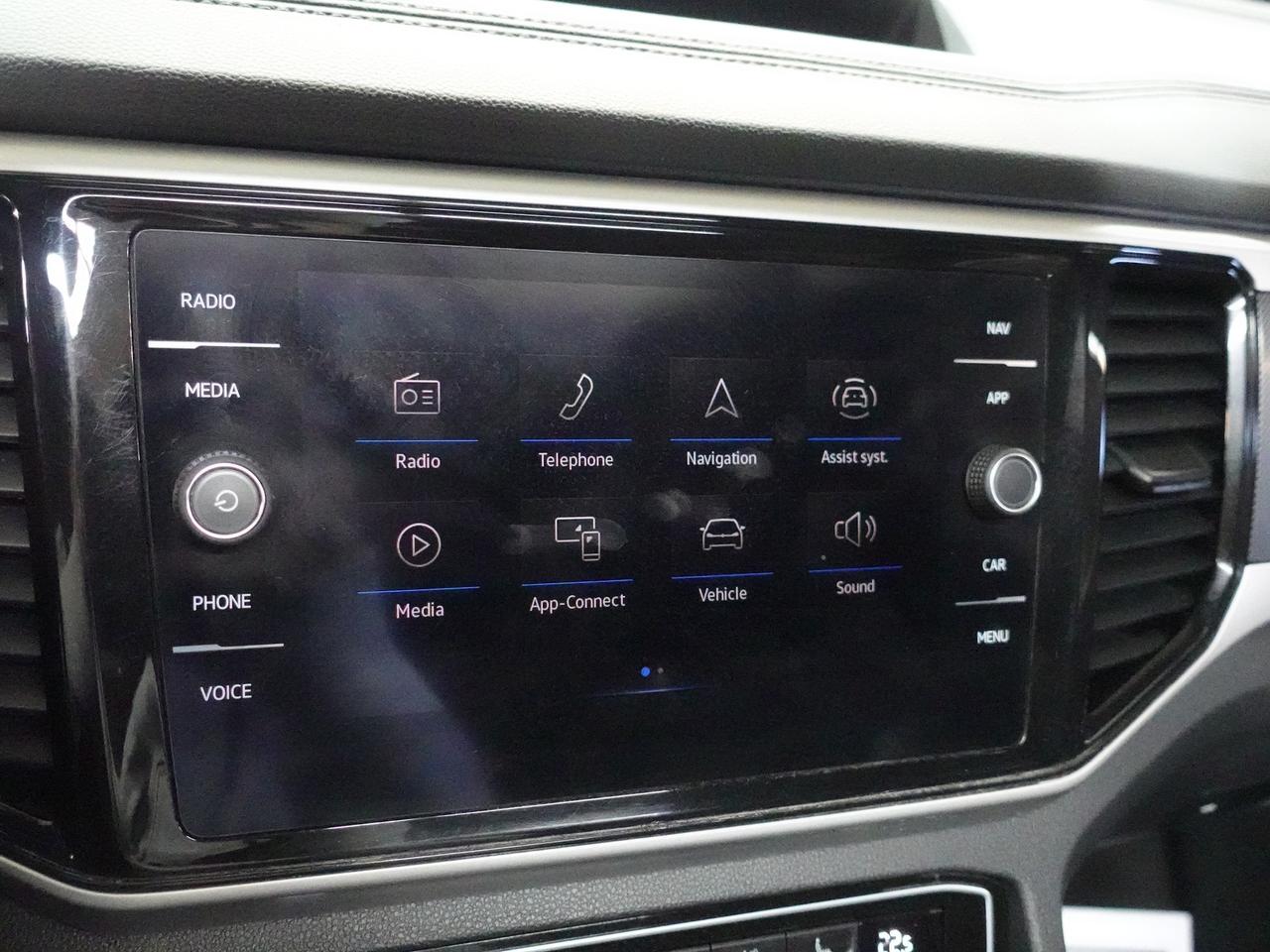 2020 Volkswagen Atlas EXECLINE | AWD | Nav | Pano roof | Digital Dash Photo