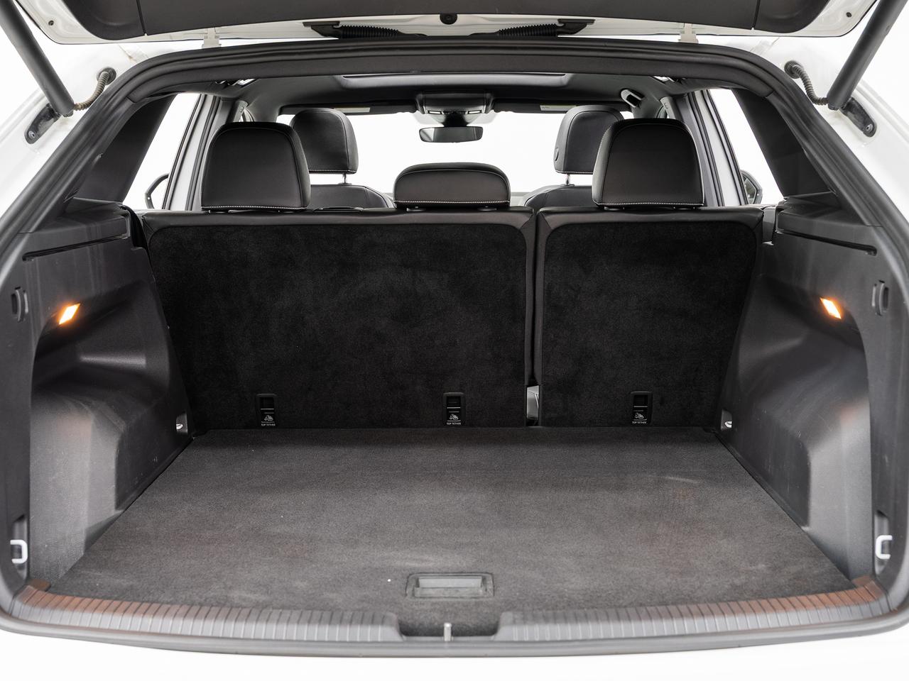 2020 Volkswagen Atlas EXECLINE AWD | Nav | Pano roof | Digital Dash