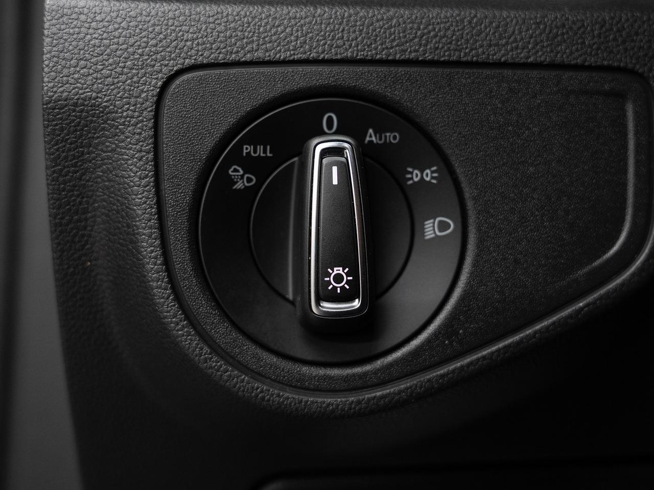 2020 Volkswagen Atlas EXECLINE AWD | Nav | Pano roof | Digital Dash
