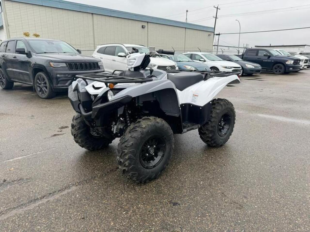 2024 Yamaha Grizzly 700 $104 B/W