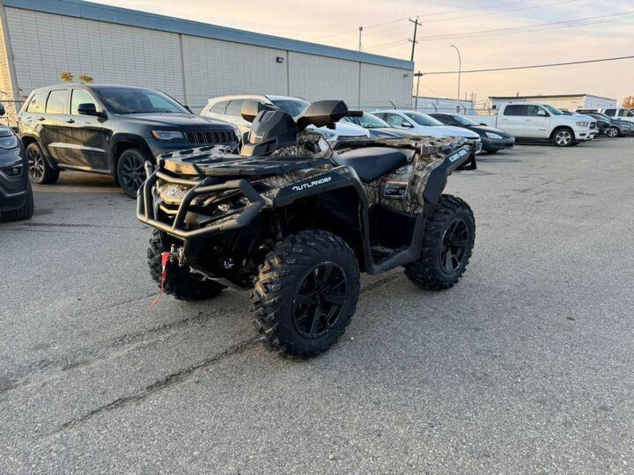 2023 Can-Am Outlander 850 XT $109 B/W - Photo #10