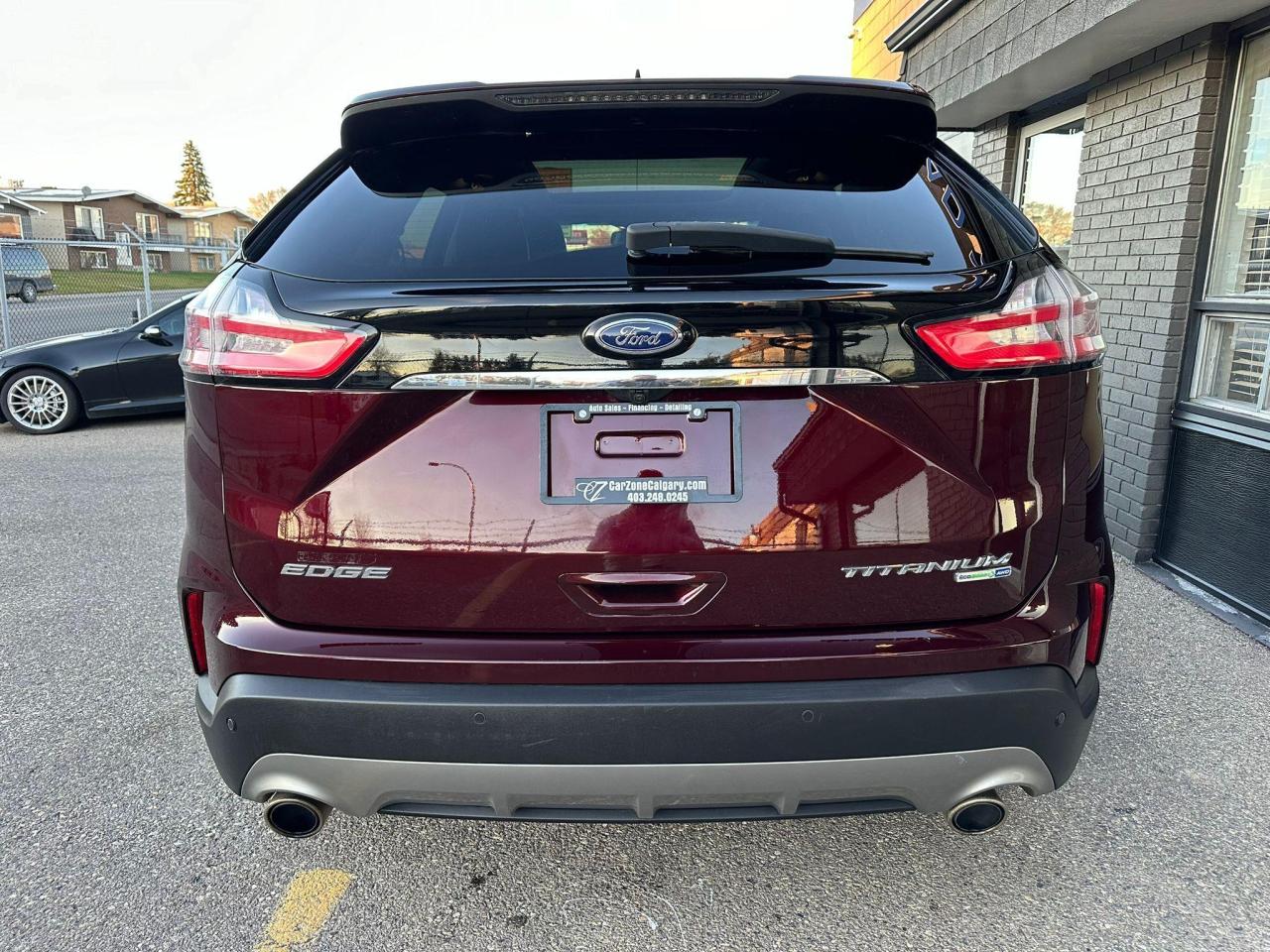 2020 Ford Edge Titanium AWD - Photo #7