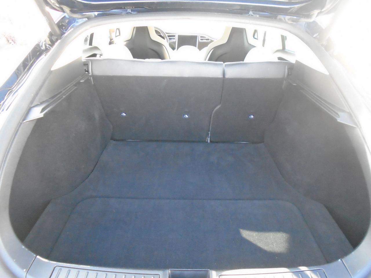 2014 Tesla Model S Performance 85 PLUS 391KM FULL CHARGE - Photo #25