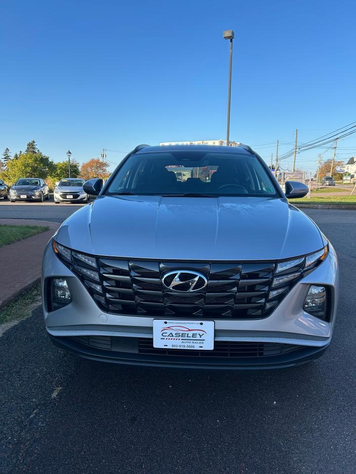 2022 Hyundai Tucson Preffered - Photo #2