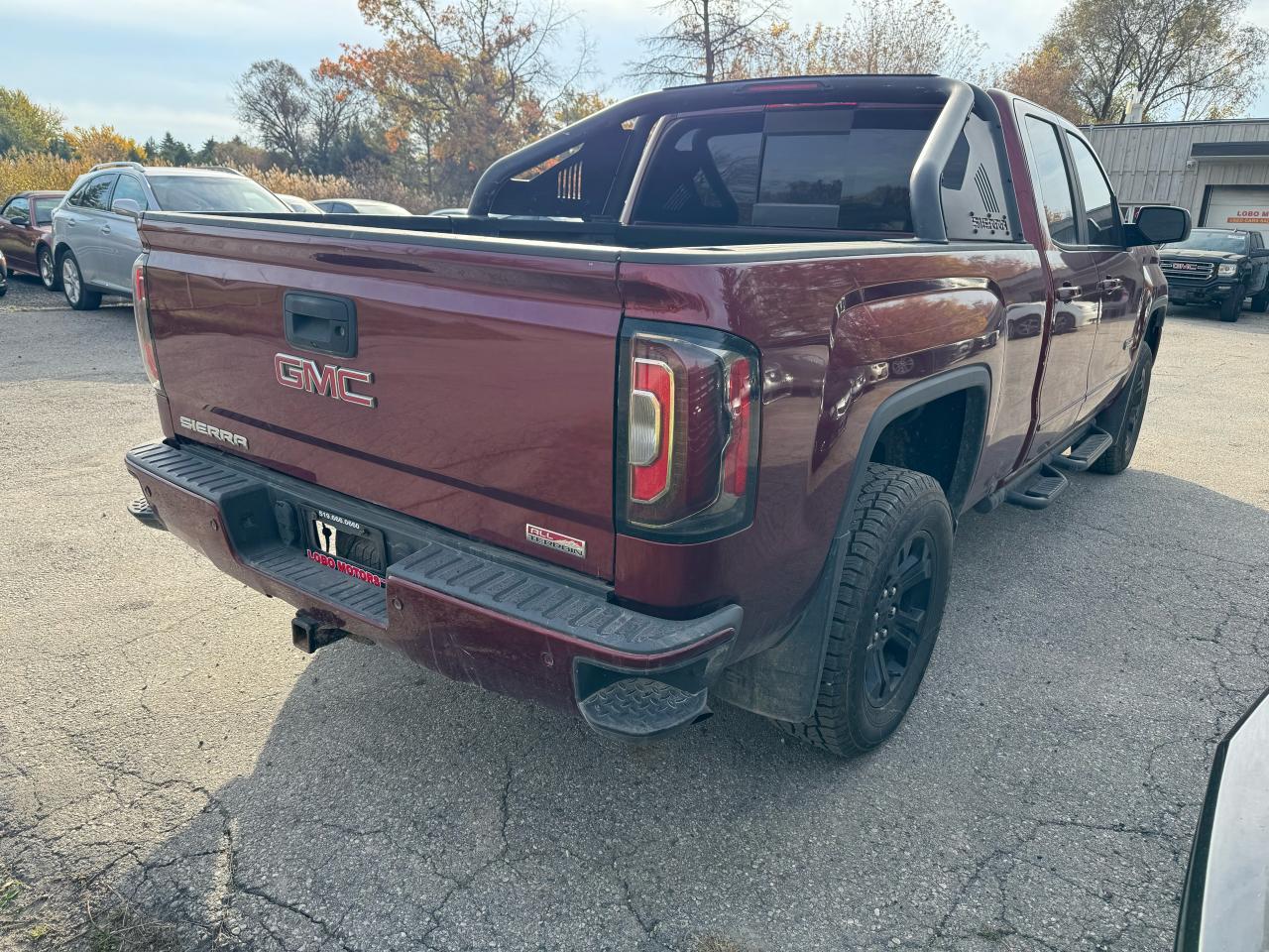 2017 GMC Sierra 1500 SLT - Photo #3