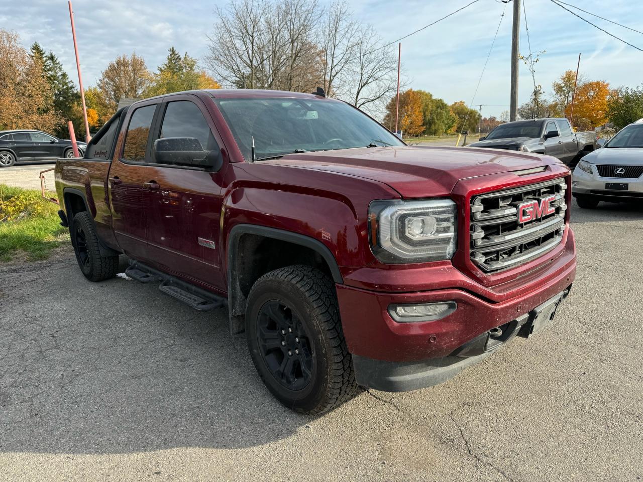 2017 GMC Sierra 1500 SLT - Photo #2