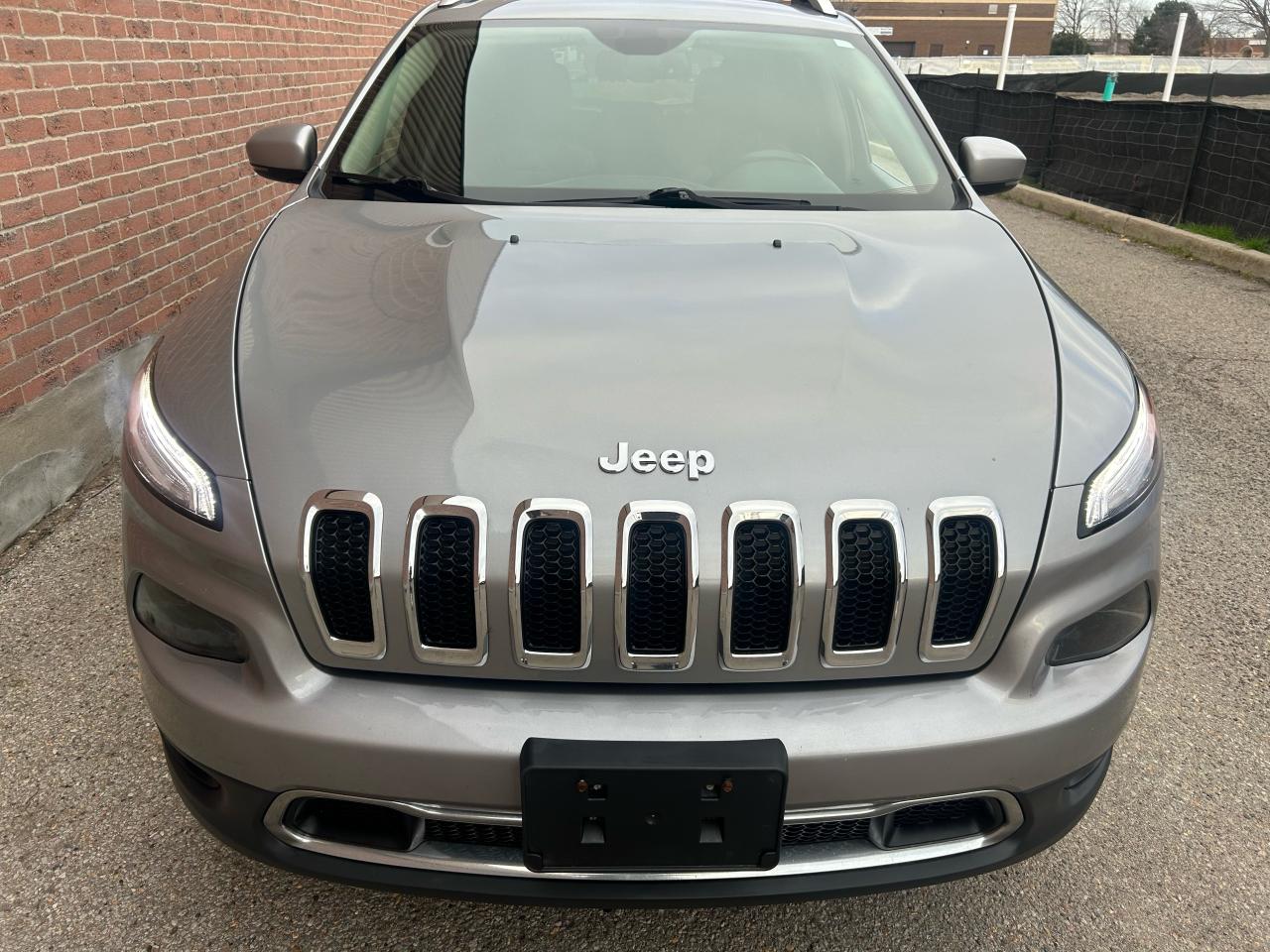 2016 Jeep Cherokee 4WD 4Dr Limited - Photo #4