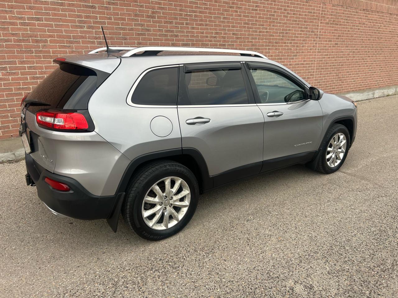 2016 Jeep Cherokee 4WD 4Dr Limited - Photo #6