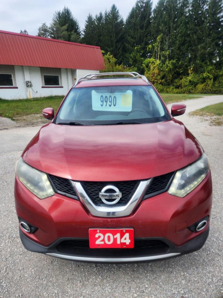 Used 2014 Nissan Rogue SV for sale in Oro Medonte, ON