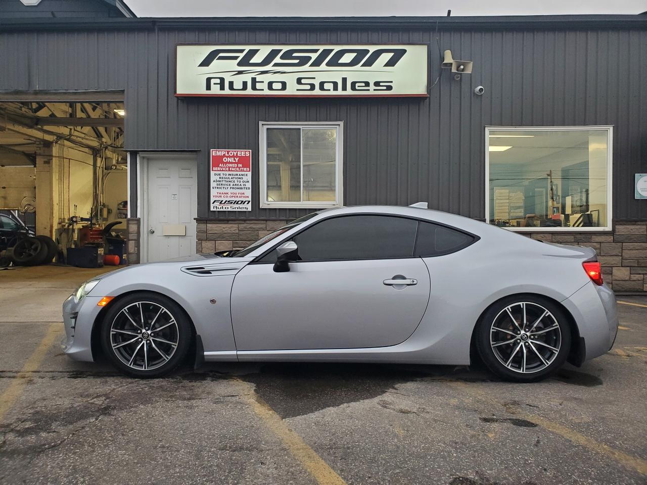 2017 Toyota 86 2DR Manual-LOWERED "COIL OVERS" REAR CAMERA - Photo #2