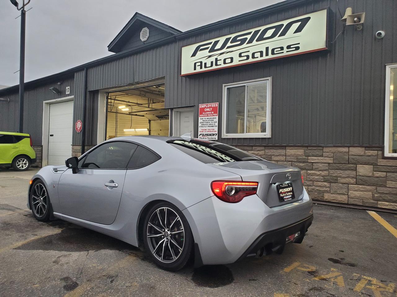 2017 Toyota 86 2DR Manual-LOWERED "COIL OVERS" REAR CAMERA - Photo #3