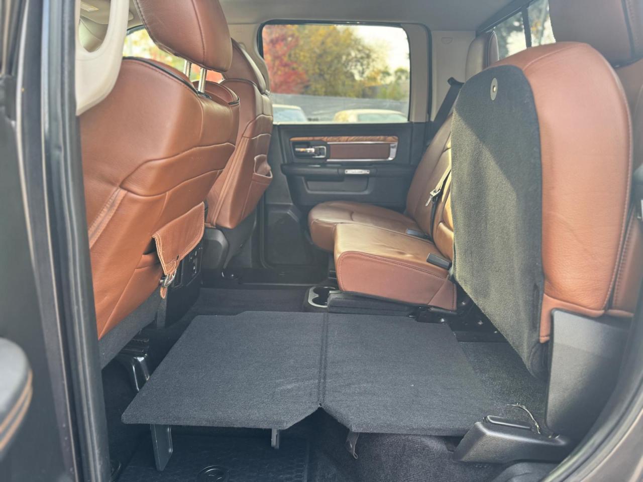 2014 RAM 1500 LOW KM LARAMIE LONGHORN CREW CAB, RAM BOX - Photo #16