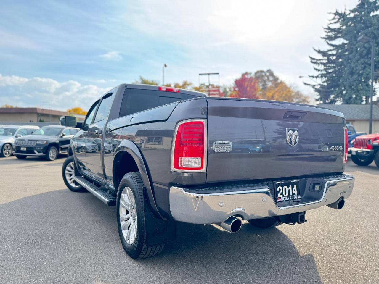 2014 RAM 1500 LOW KM LARAMIE LONGHORN CREW CAB, RAM BOX - Photo #5