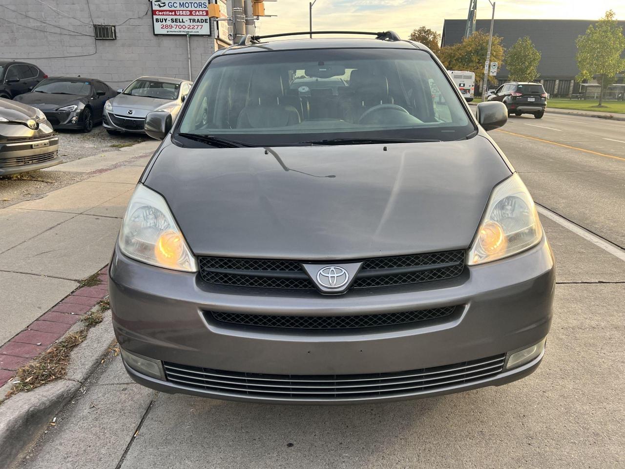 Used 2004 Toyota Sienna 4dr XLE 7-Passenger for sale in Hamilton, ON