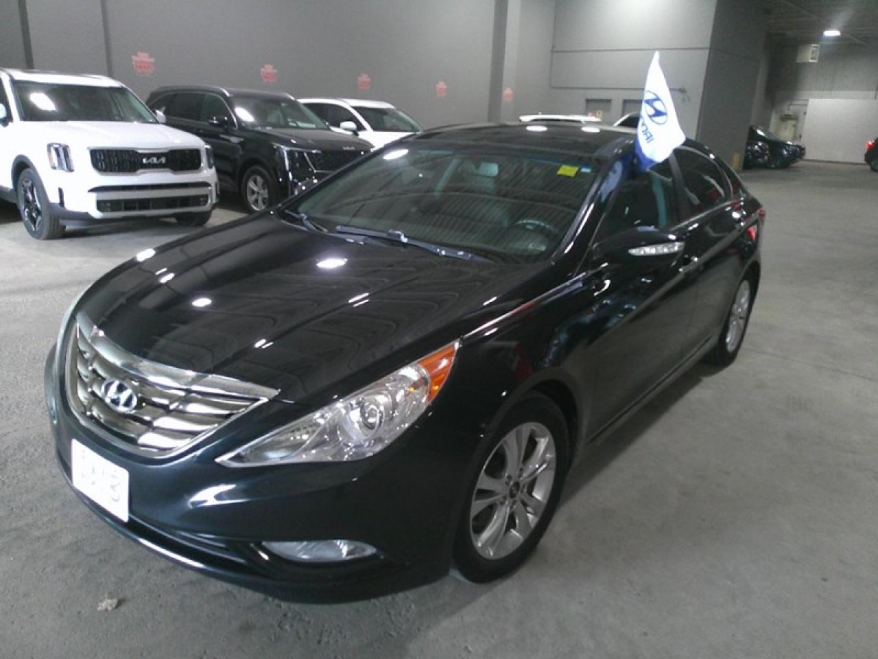 Used 2013 Hyundai Sonata 4dr Sdn 2.4L Auto Limited w/Navi  AS-TRADED for sale in Nepean, ON