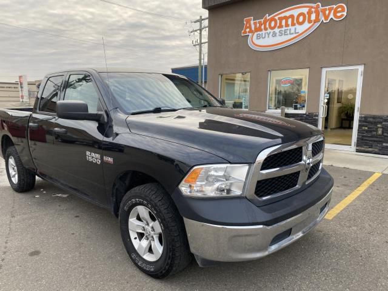 2017 RAM 1500 TRADESMAN QUAD CAB 4 - Photo #8