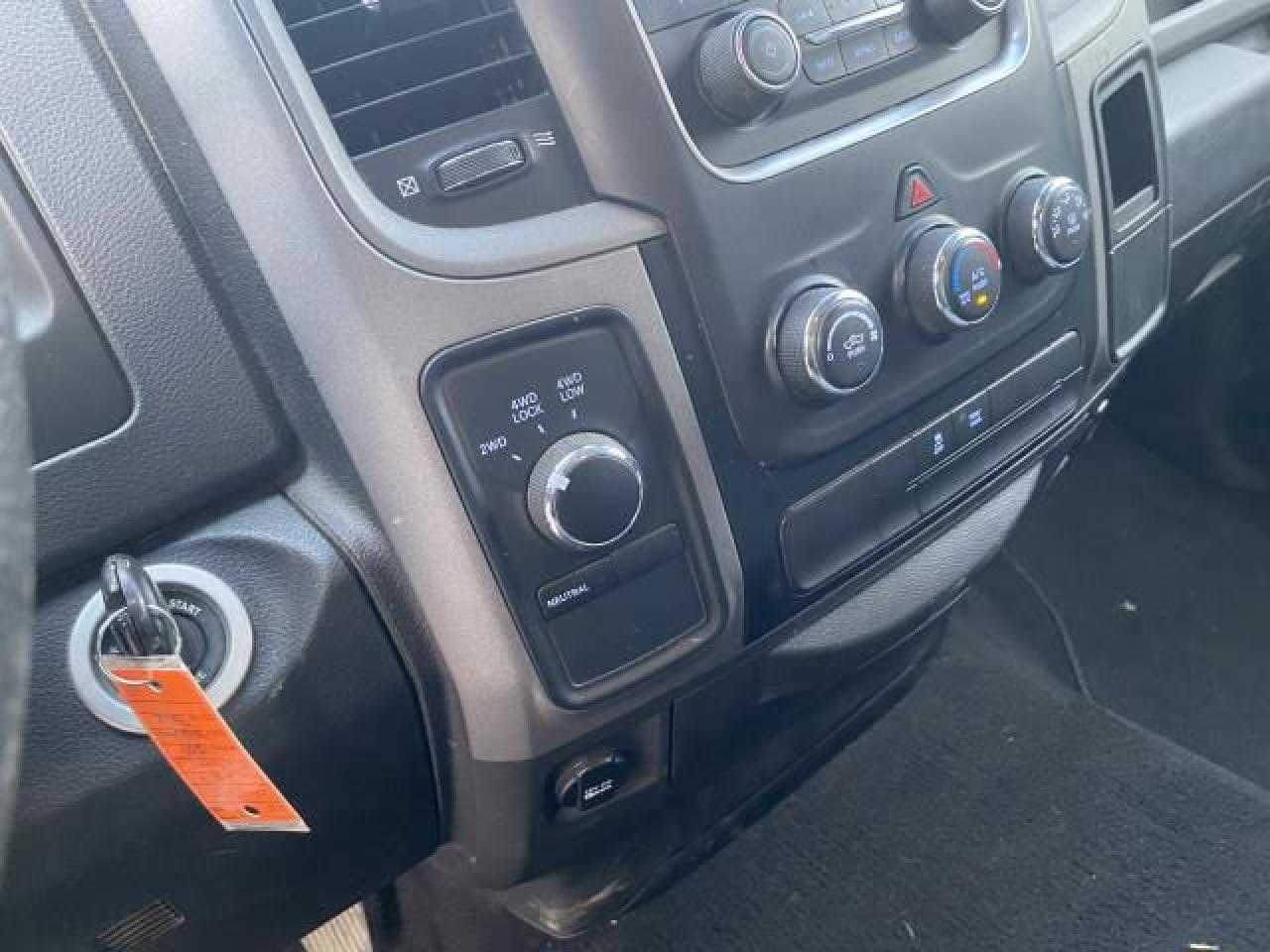 2017 RAM 1500 TRADESMAN QUAD CAB 4 - Photo #11