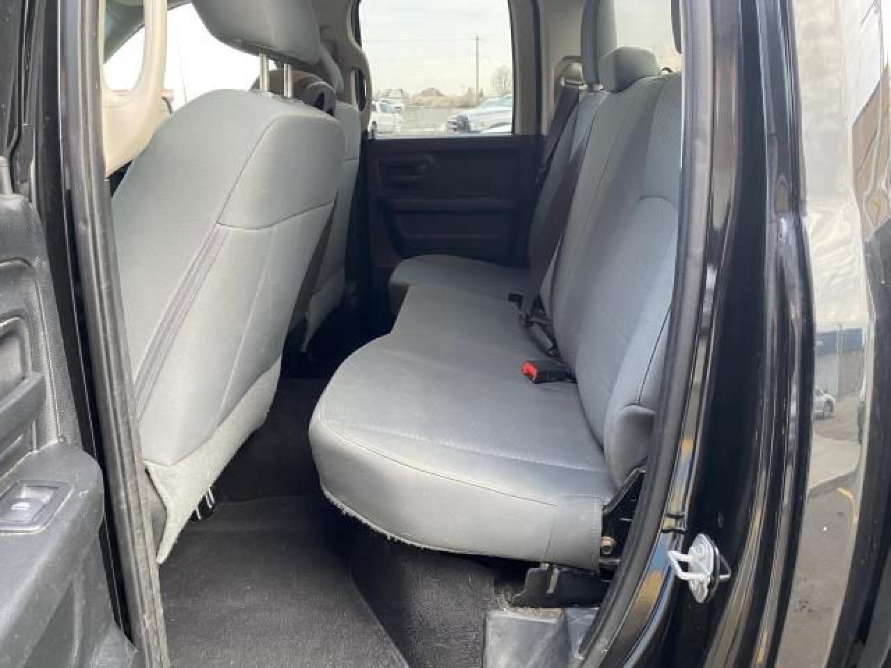 2017 RAM 1500 TRADESMAN QUAD CAB 4 - Photo #15
