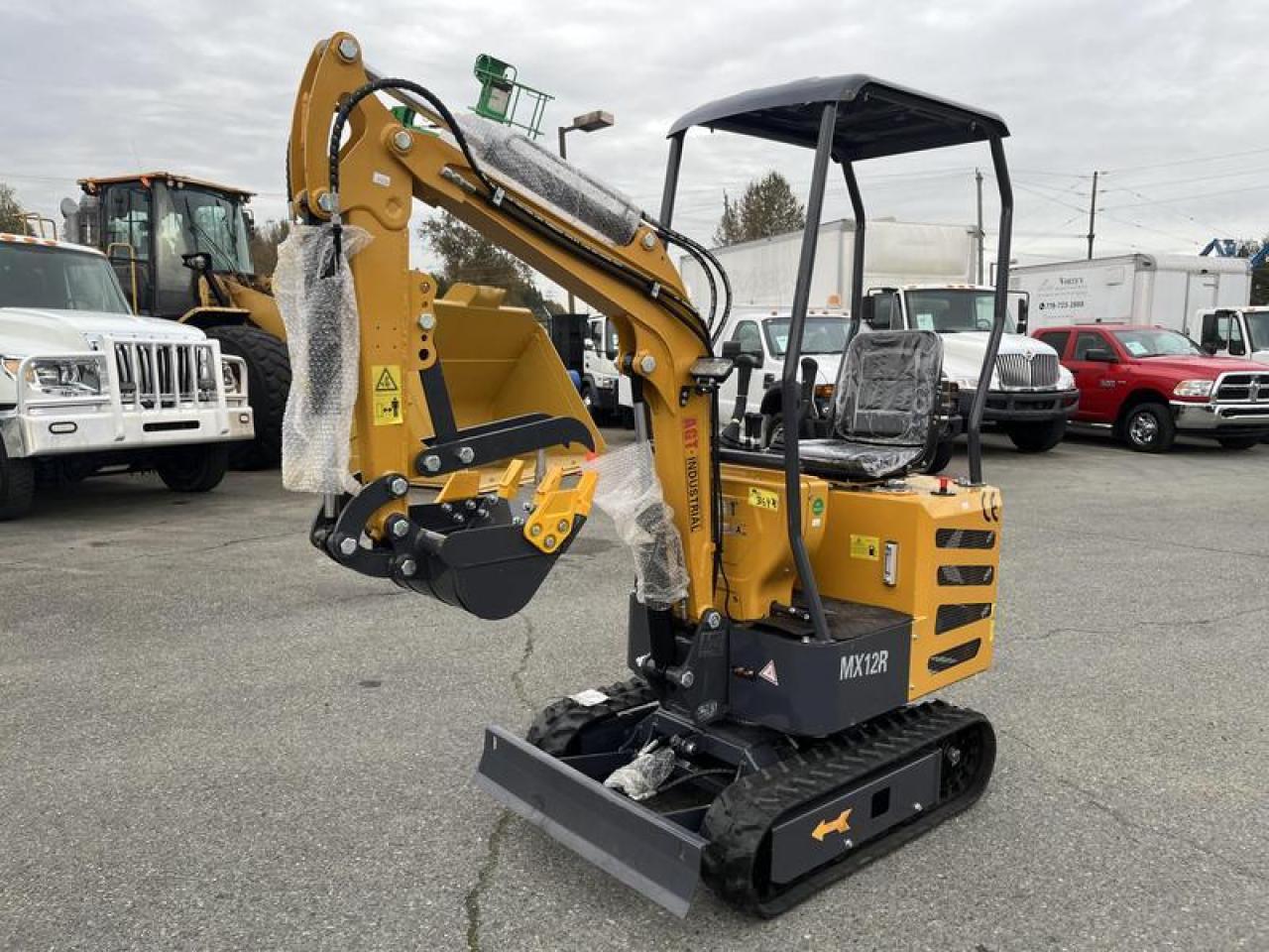 Used 2024 AGT Industrial MX12R Mini Excavator Mini Excavator for sale in Burnaby, BC