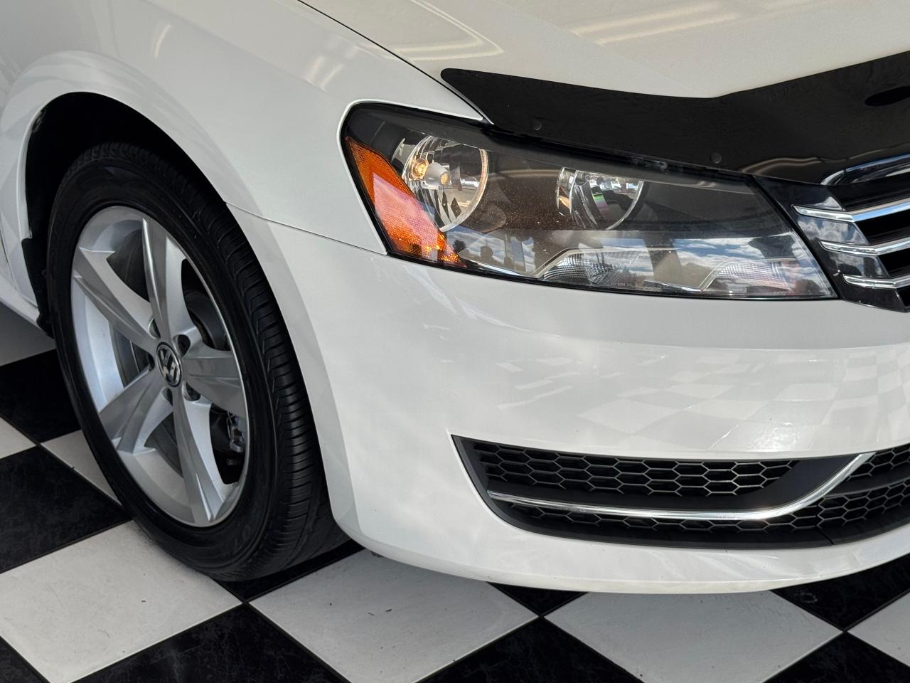 2013 Volkswagen Passat Comfortline+Leather+Roof+Heated Seats+CLEAN CARFAX - Photo #38