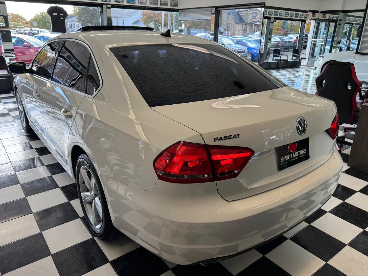 2013 Volkswagen Passat Comfortline+Leather+Roof+Heated Seats+CLEAN CARFAX - Photo #6