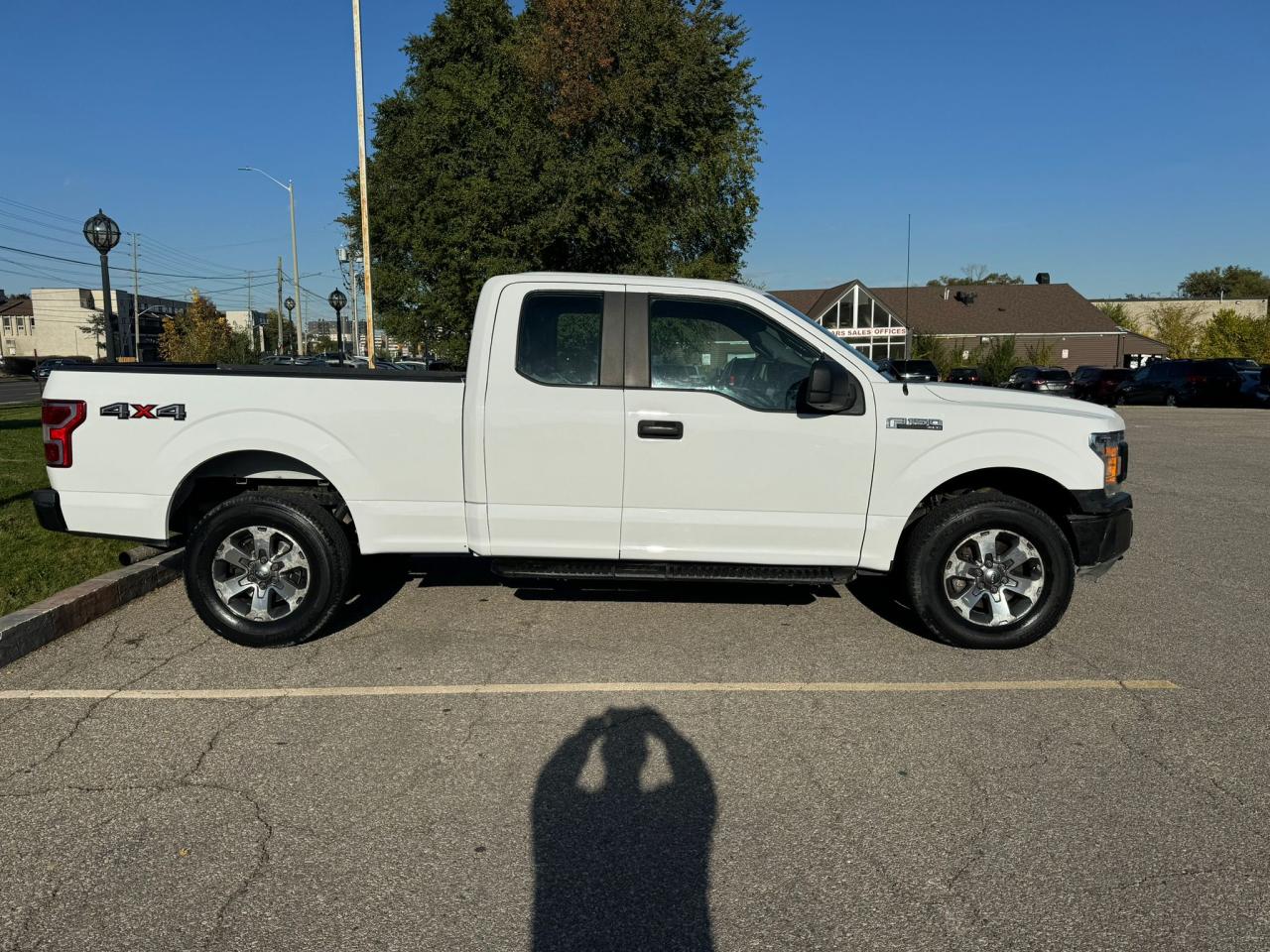 2019 Ford F-150 XL - Photo #2