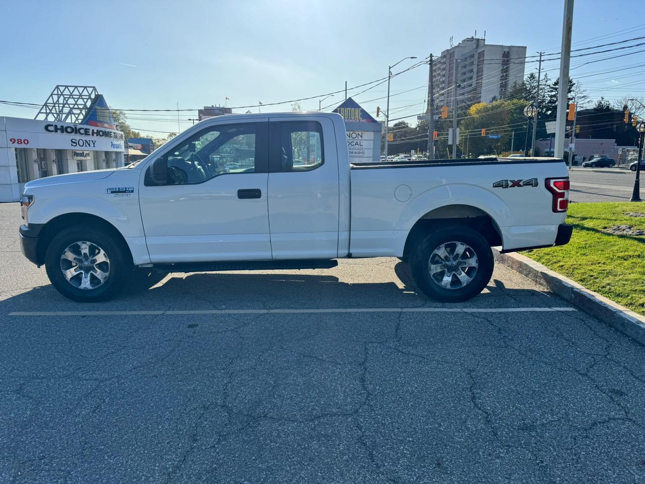 2019 Ford F-150 XL - Photo #13