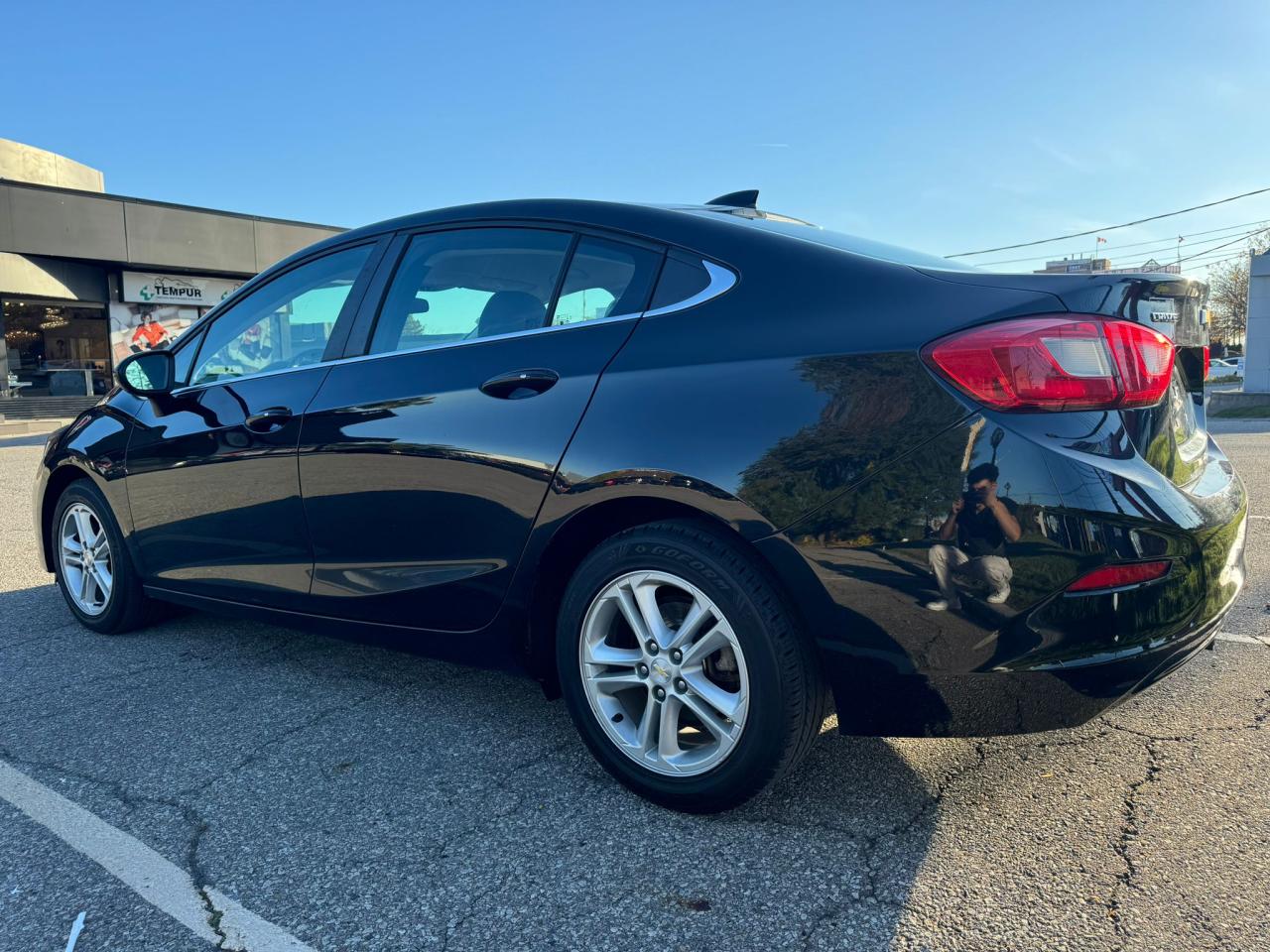 2018 Chevrolet Cruze LT ACCIDENT FREE ,BACK UP CAM .APPLE CARPLAY,4CLY - Photo #7