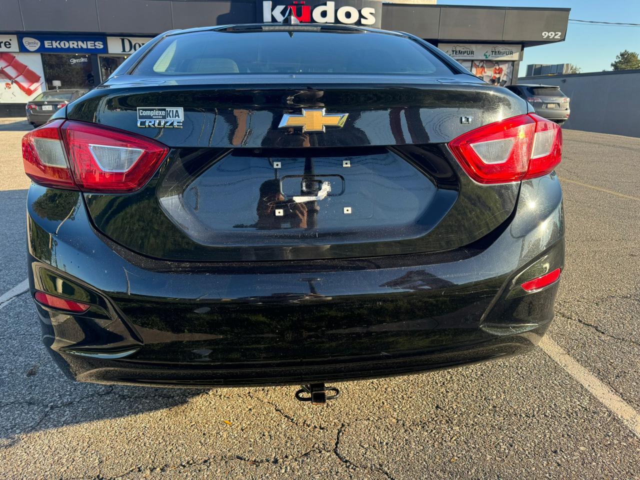 2018 Chevrolet Cruze LT ACCIDENT FREE ,BACK UP CAM .APPLE CARPLAY,4CLY - Photo #11