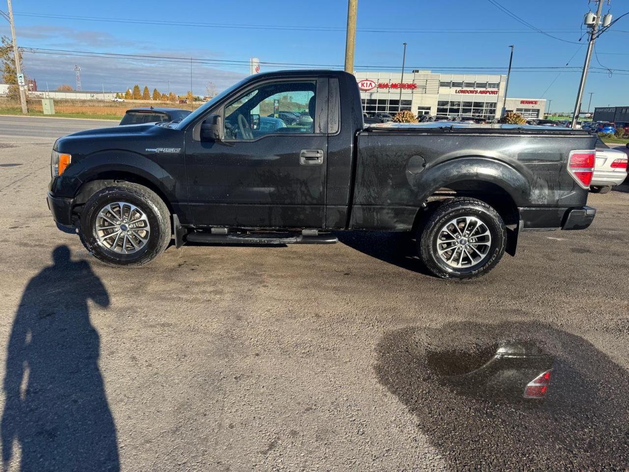 2012 Ford F-150 STX, WELL MAINTAINED, NO ACCIDENTS, CERTIFIED - Photo #2