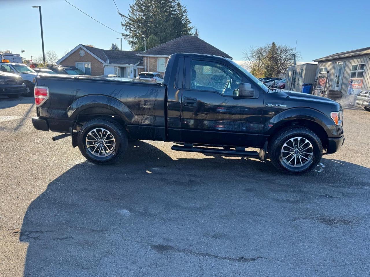 2012 Ford F-150 STX, WELL MAINTAINED, NO ACCIDENTS, CERTIFIED - Photo #6