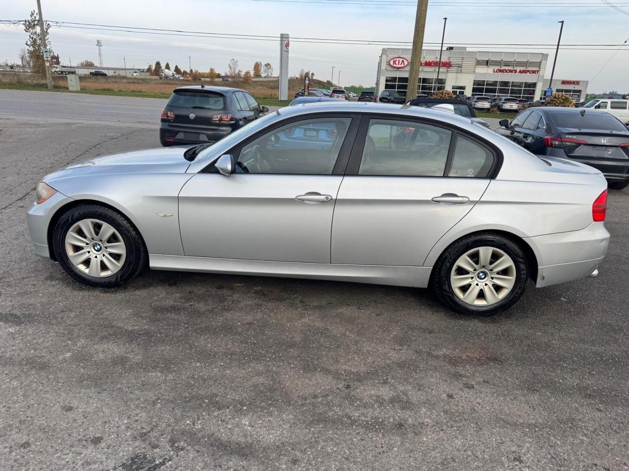 2007 BMW 3 Series 328i, NO ACCIDENTS, WELL SERVICED, AS IS - Photo #2